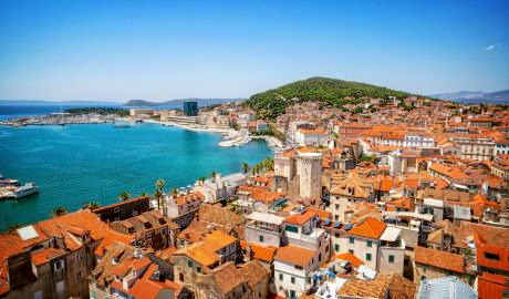 Urlaub Kroatien Reisen - Erdbeerernte in Kroatien & Mediterranes Flair